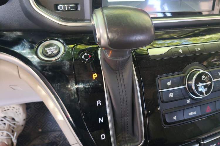 Used GAC Trumpchi M8 2020 Flagship Model 390T Supreme Edition Gear Lever