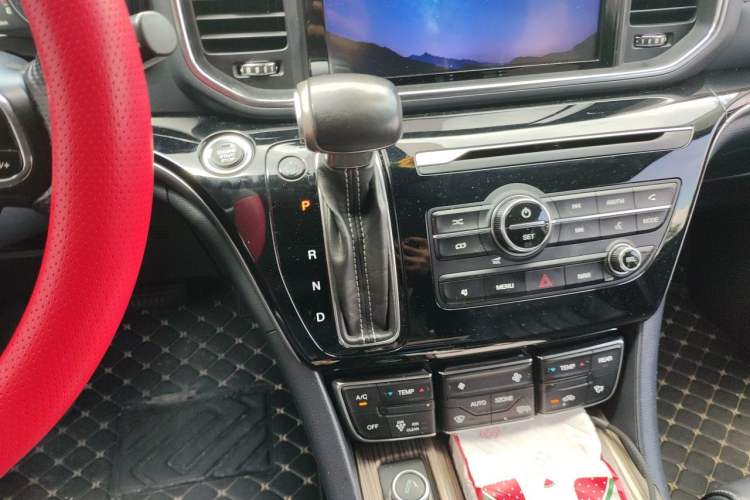 Used GAC Trumpchi M8 2020 Flagship Model 390T Prestige Edition Gear Lever
