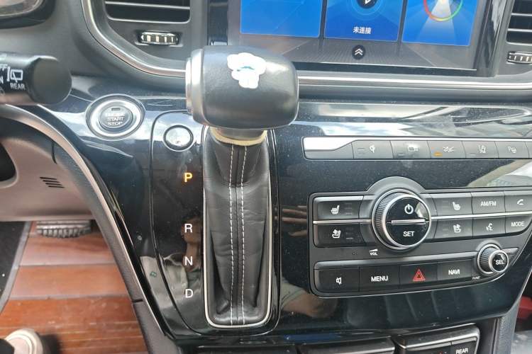 Used GAC Trumpchi M8 2020 Flagship 390T Navigation Model Gear Lever
