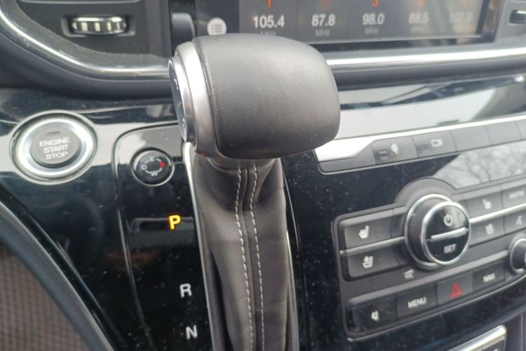 Used GAC Trumpchi M8 2020 Flagship Model 390T Supreme Edition Gear Lever