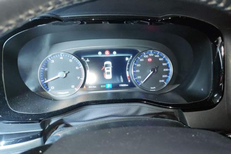 Used GAC Trumpchi M8 2020 Flagship Model 390T Deluxe Edition Instrument Cluster
