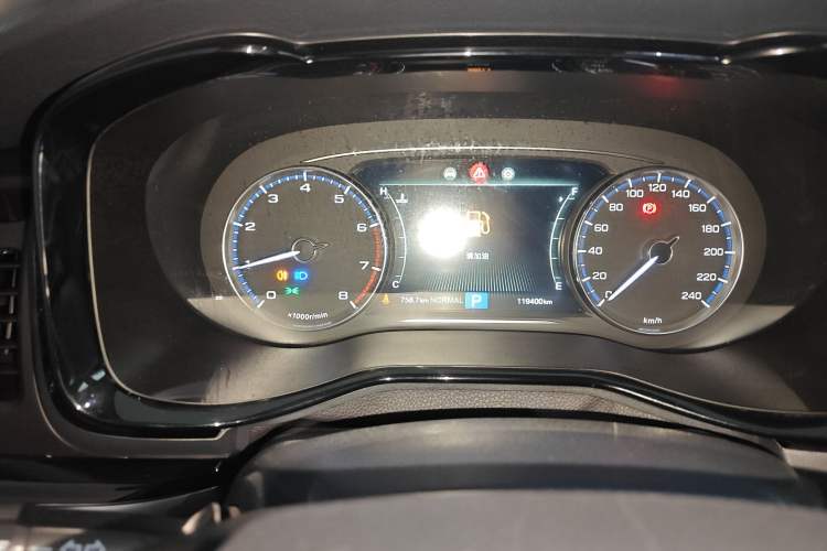 Used GAC Trumpchi M8 2020 Flagship Model 390T Deluxe Edition Instrument Cluster