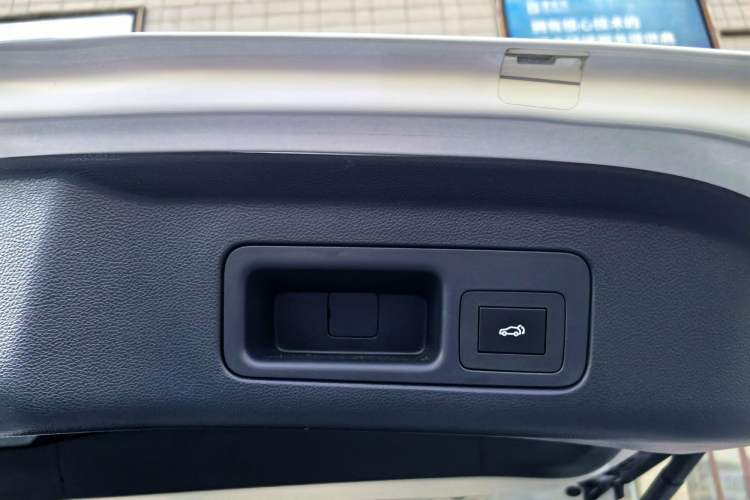 Used GAC Trumpchi M8 2020 Flagship Model 390T Prestige Edition Interior 1