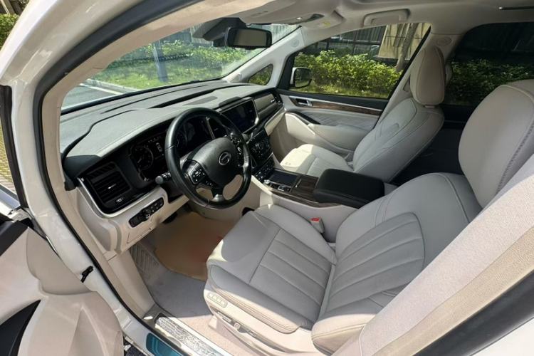 Used GAC Trumpchi M8 2020 Flagship Model 390T Supreme Edition Interior 2