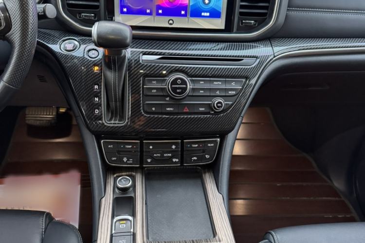 Used GAC Trumpchi M8 2020 Flagship Model 390T Prestige Edition Interior 2
