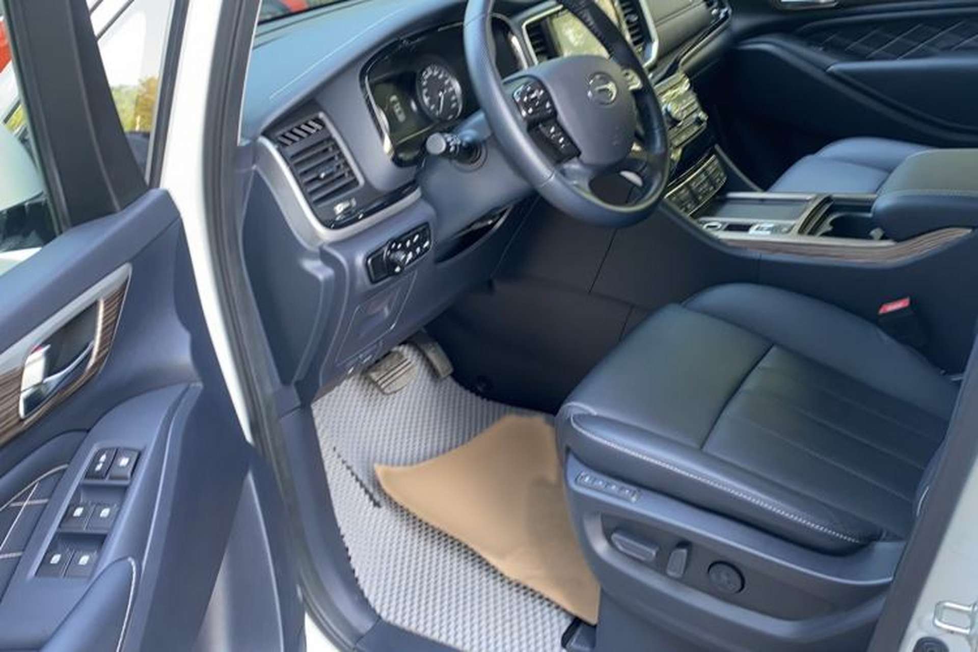 Used GAC Trumpchi M8 2020 Flagship Model 390T Supreme Edition Interior 2