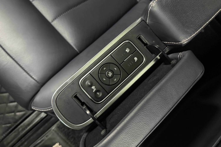 Used GAC Trumpchi M8 2020 Flagship Model 390T Supreme Edition Interior 3