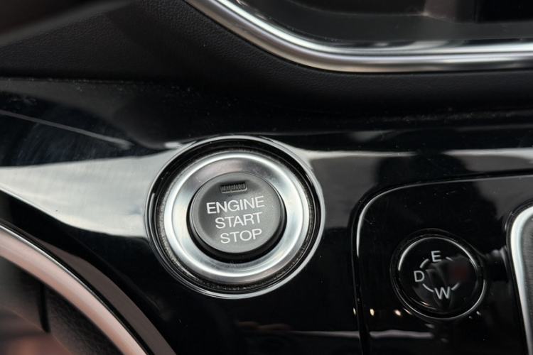 Used GAC Trumpchi M8 2020 390T Deluxe Edition Interior 3