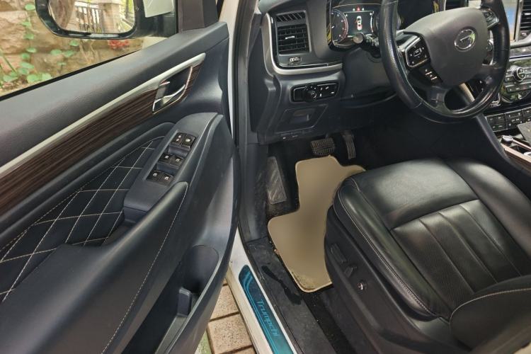 Used GAC Trumpchi M8 2020 390T Deluxe Edition Interior 3