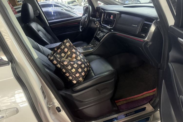 Used GAC Trumpchi M8 2020 Flagship Model 390T Supreme Edition Interior 4