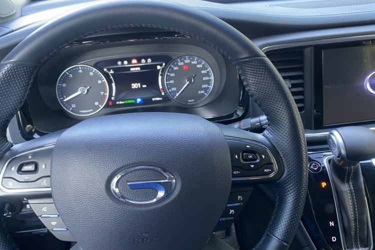Used GAC Trumpchi M8 2020 Flagship Model 390T Supreme Edition Interior 4