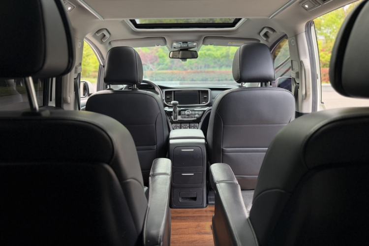 Used GAC Trumpchi M8 2020 390T Deluxe Edition Interior 7
