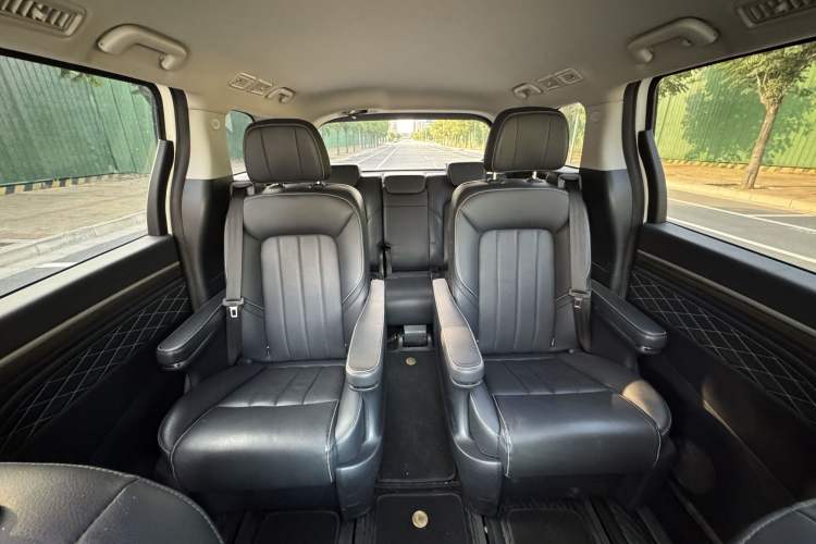 Used GAC Trumpchi M8 2020 Flagship Model 390T Deluxe Edition Interior 9