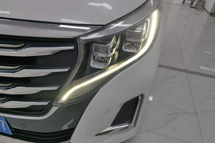 Used GAC Trumpchi M8 2020 Flagship Model 390T Supreme Edition Left Front Headlight