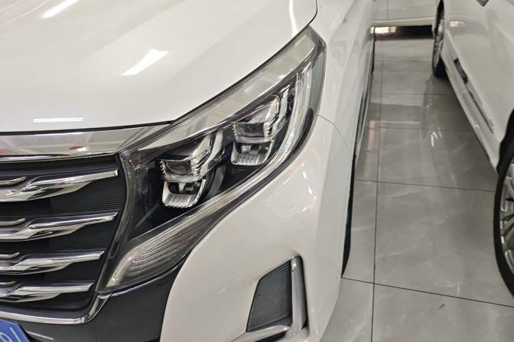 Used GAC Trumpchi M8 2020 Flagship Model 390T Deluxe Edition Left Front Headlight
