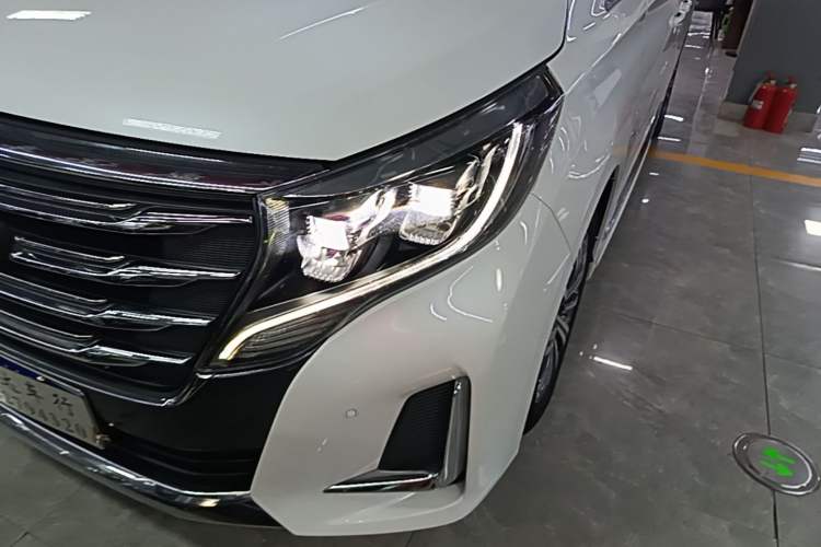 Used GAC Trumpchi M8 2020 Flagship Model 390T Prestige Edition Left Front Headlight