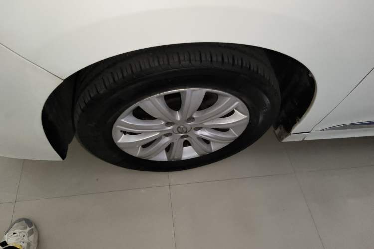 Used GAC Trumpchi M8 2020 Flagship Model 390T Deluxe Edition Left Front Wheel Hub