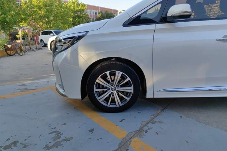 Used GAC Trumpchi M8 2020 Flagship Model 390T Prestige Edition Left Front Wheel Hub
