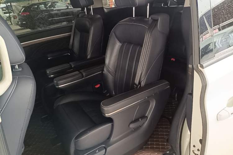 Used GAC Trumpchi M8 2020 Master Edition 390T Supreme Version Left Rear Seat