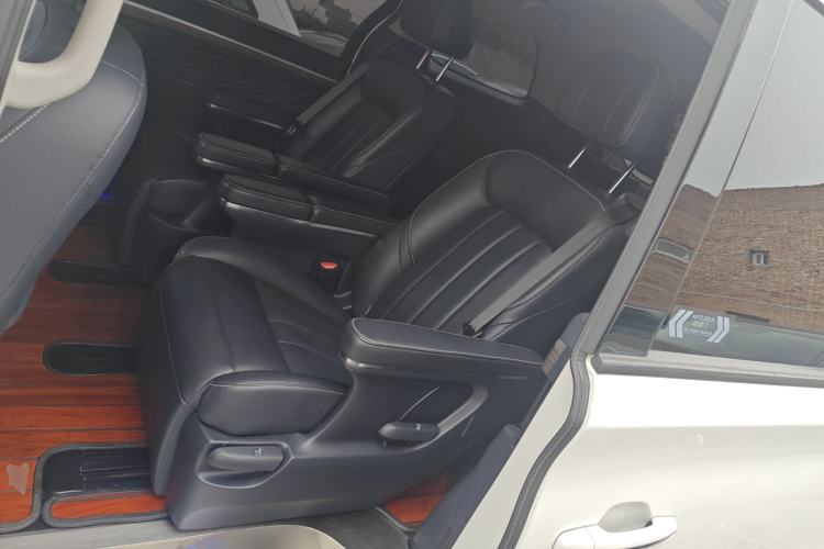 Used GAC Trumpchi M8 2020 Master Edition 390T Deluxe Version Left Rear Seat