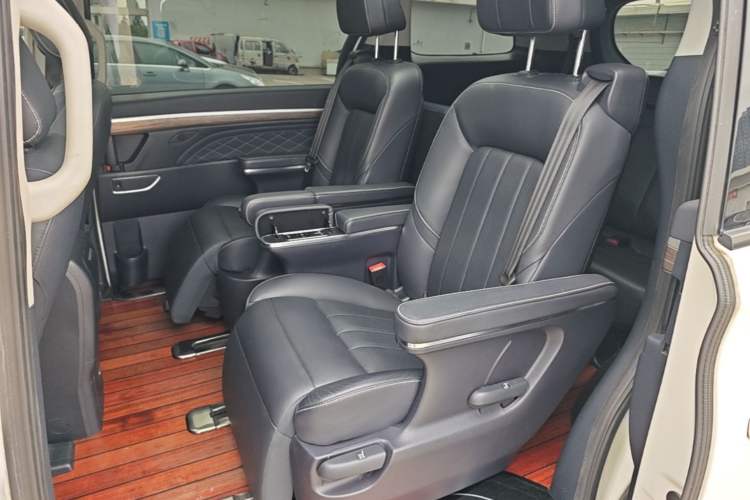 Used GAC Trumpchi M8 2020 390T Deluxe Edition Left Rear Seat