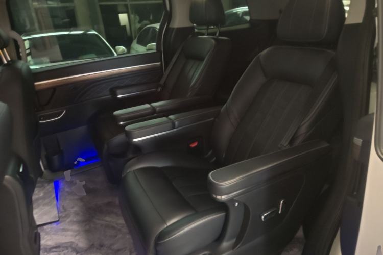Used GAC Trumpchi M8 2020 Flagship Model 390T Prestige Edition Left Rear Seat