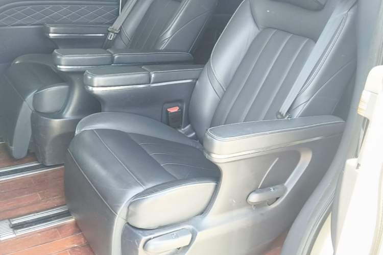 Used GAC Trumpchi M8 2020 Flagship Model 390T Supreme Edition Left Rear Seat