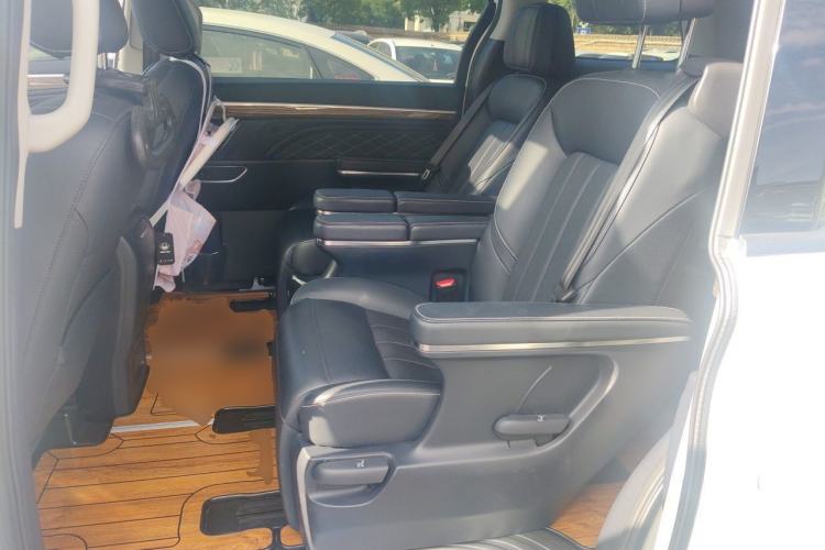 Used GAC Trumpchi M8 2020 Flagship Model 390T Prestige Edition Left Rear Seat