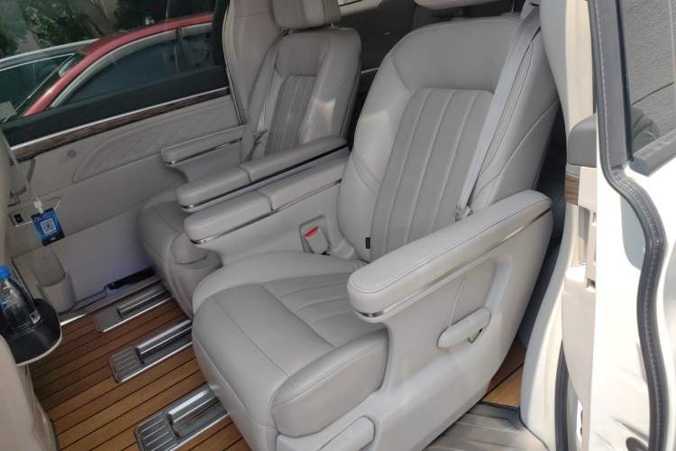 Used GAC Trumpchi M8 2020 Flagship Model 390T Prestige Edition Left Rear Seat
