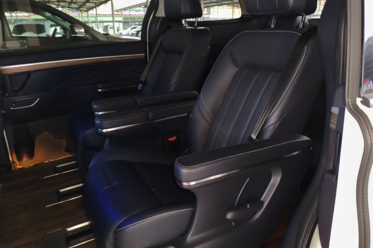 Used GAC Trumpchi M8 2020 Flagship Model 390T Prestige Edition Left Rear Seat