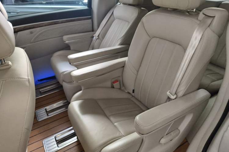 Used GAC Trumpchi M8 2020 390T Deluxe Edition Left Rear Seat