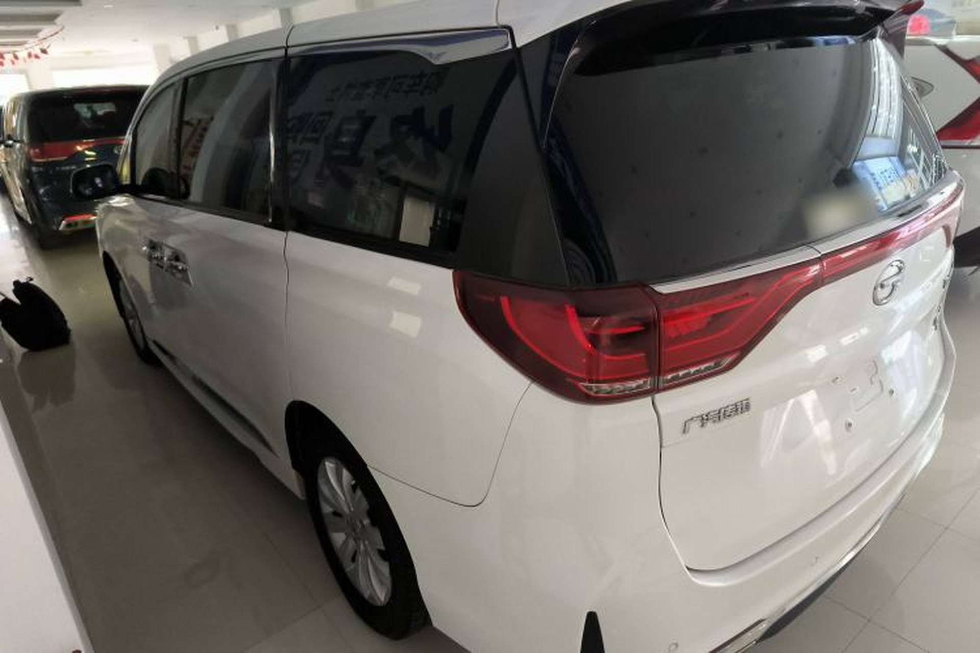 Used GAC Trumpchi M8 2020 Flagship Model 390T Deluxe Edition Left Side