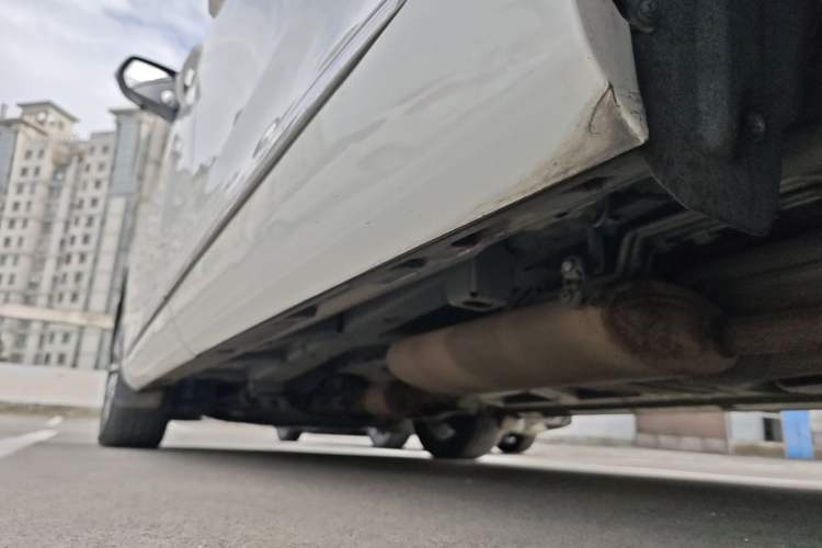 Used GAC Trumpchi M8 2020 390T Deluxe Edition Left Side Sill