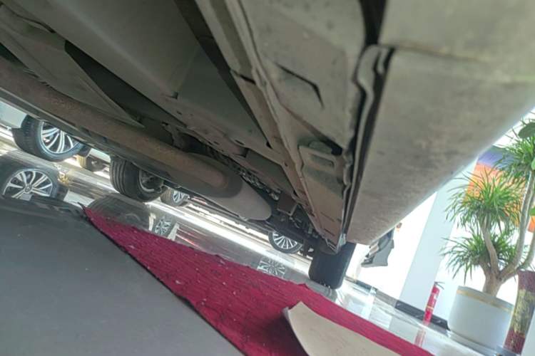 Used GAC Trumpchi M8 2020 Flagship Model 390T Deluxe Edition Left Side Sill