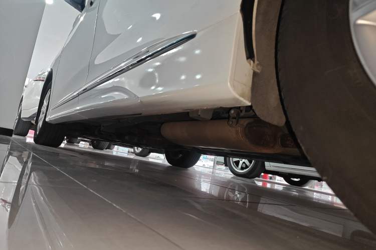 Used GAC Trumpchi M8 2020 Flagship Model 390T Deluxe Edition Left Side Sill