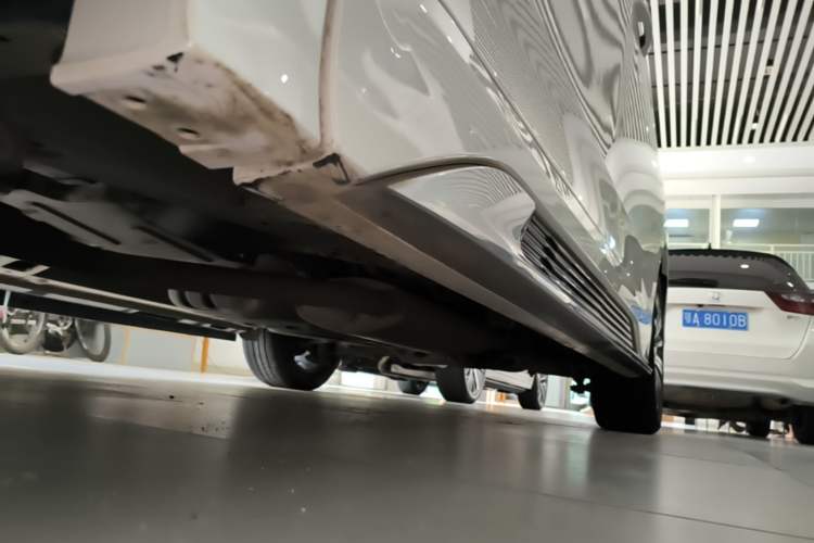 Used GAC Trumpchi M8 2020 Master Edition 390T Supreme Version Left Side Sill