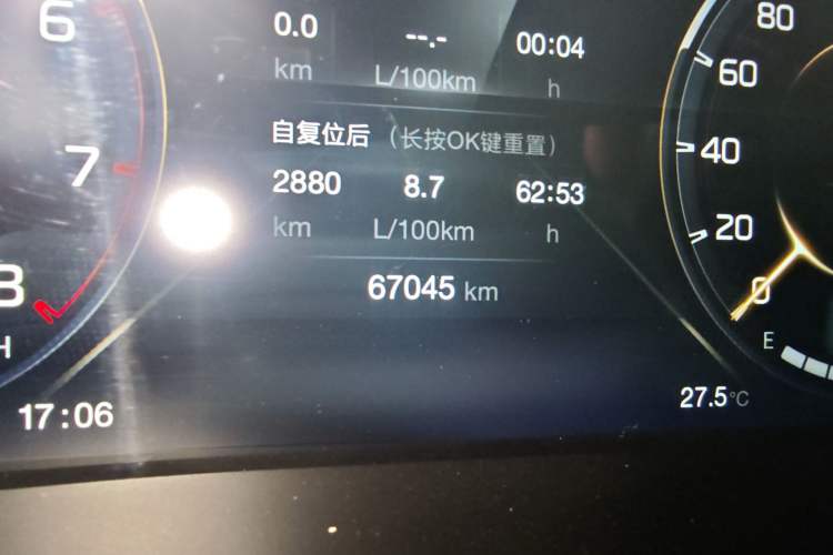 Used GAC Trumpchi M8 2020 Master Edition 390T Supreme Version Odometer Close Up