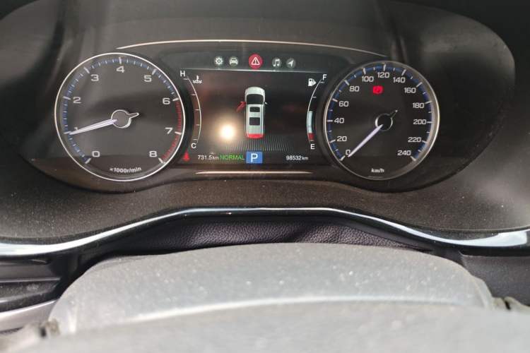 Used GAC Trumpchi M8 2020 390T Deluxe Edition Odometer Close Up
