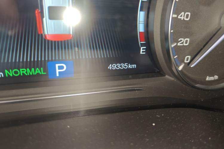 Used GAC Trumpchi M8 2020 Flagship Model 390T Prestige Edition Odometer Close Up
