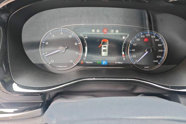 Used GAC Trumpchi M8 2020 Flagship 390T Navigation Model Odometer Close Up
