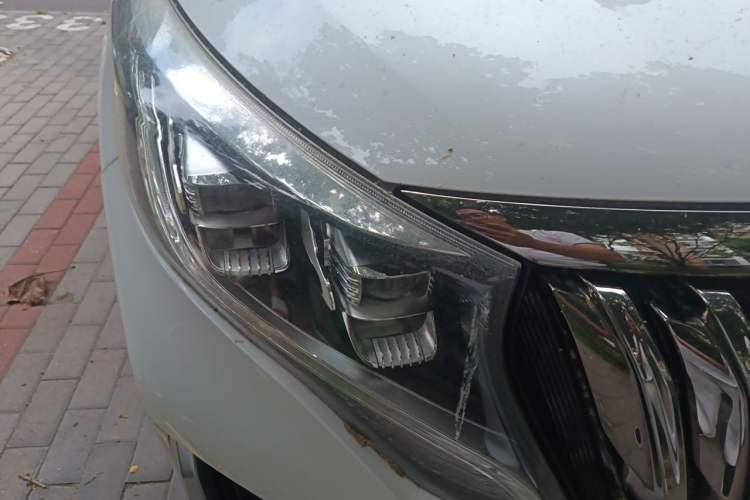 Used GAC Trumpchi M8 2020 Master Edition 390T Supreme Version Right Front Headlight