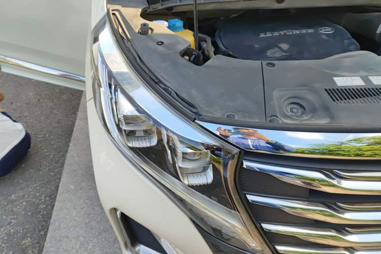 Used GAC Trumpchi M8 2020 Flagship Model 390T Prestige Edition Right Front Headlight