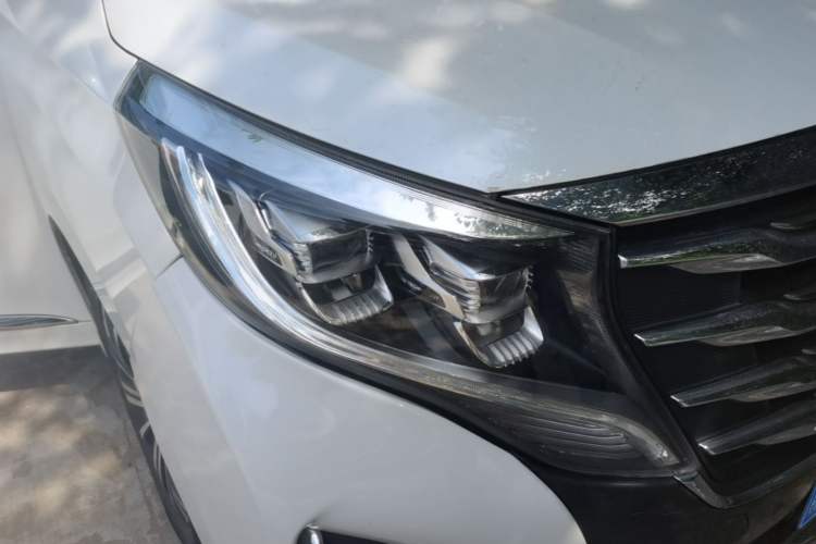 Used GAC Trumpchi M8 2020 Flagship Model 390T Prestige Edition Right Front Headlight