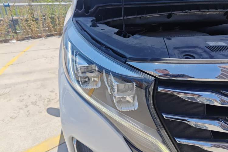 Used GAC Trumpchi M8 2020 Flagship Model 390T Prestige Edition Right Front Headlight