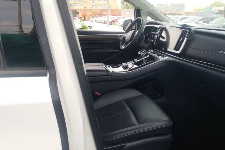 Used GAC Trumpchi M8 2020 390T Deluxe Edition Right Front Seat