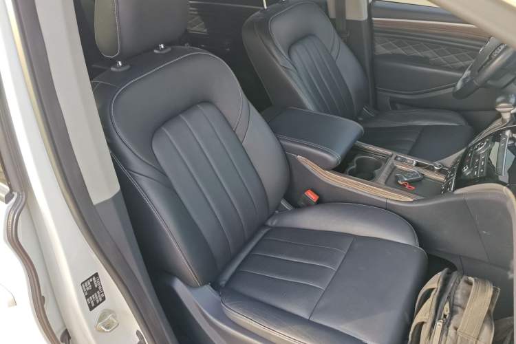 Used GAC Trumpchi M8 2020 Master Edition 390T Supreme Version Right Front Seat