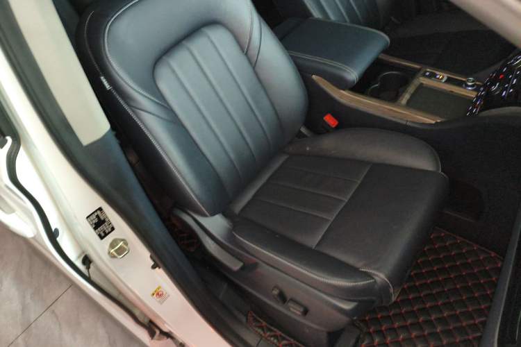 Used GAC Trumpchi M8 2020 Master Edition 390T Deluxe Version Right Front Seat