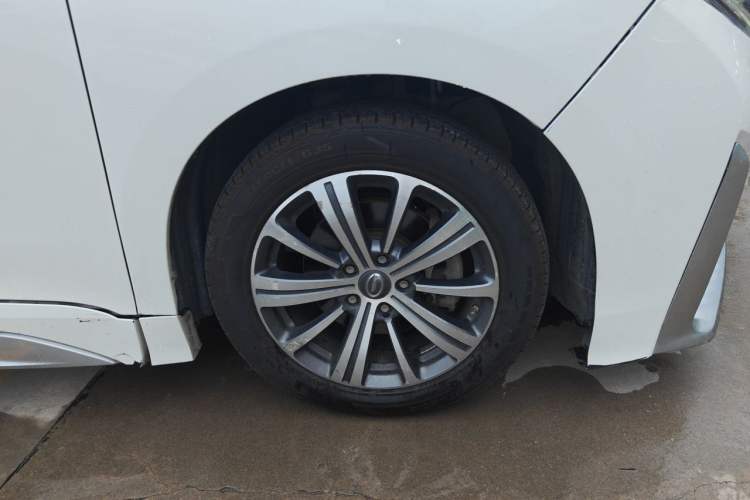 Used GAC Trumpchi M8 2020 Flagship Model 390T Prestige Edition Right Front Wheel Hub