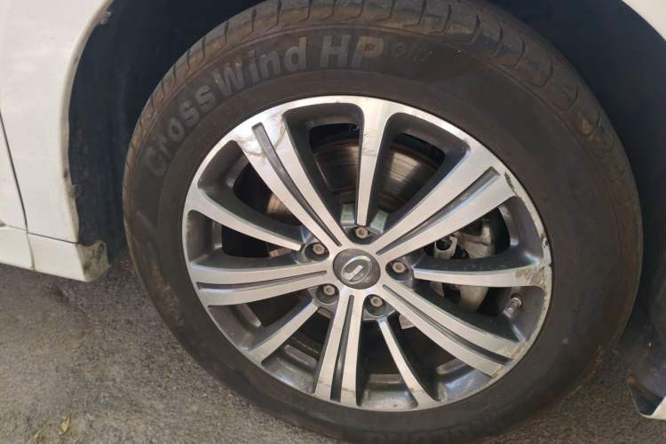 Used GAC Trumpchi M8 2020 Flagship Model 390T Supreme Edition Right Front Wheel Hub