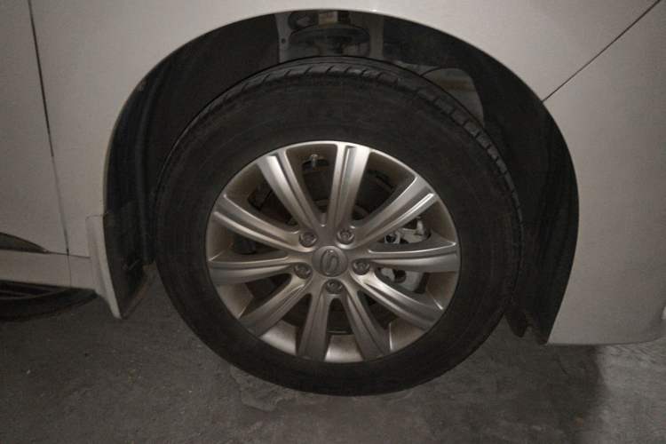 Used GAC Trumpchi M8 2020 390T Deluxe Edition Right Front Wheel Hub